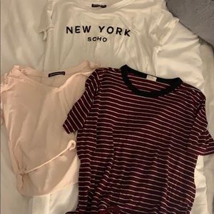 bundle of 3 brandy melville t-shirt’s